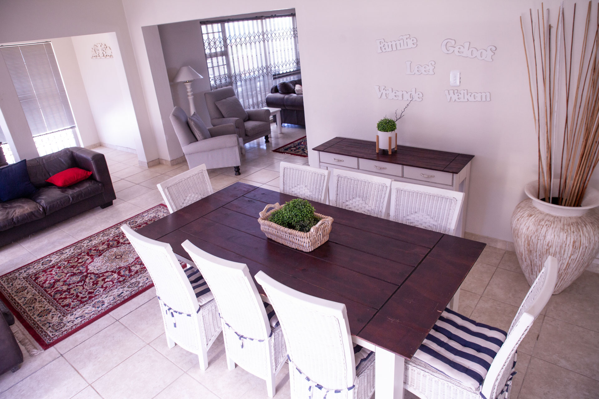 Art Muse Collective_Accommodation Jeffreys Bay_5 Day Art Retreat